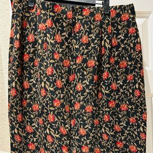Floral Patterned Maxi Skirt